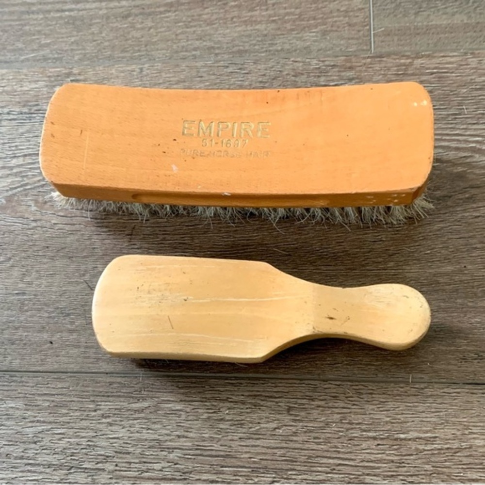 Shoe shine brushes